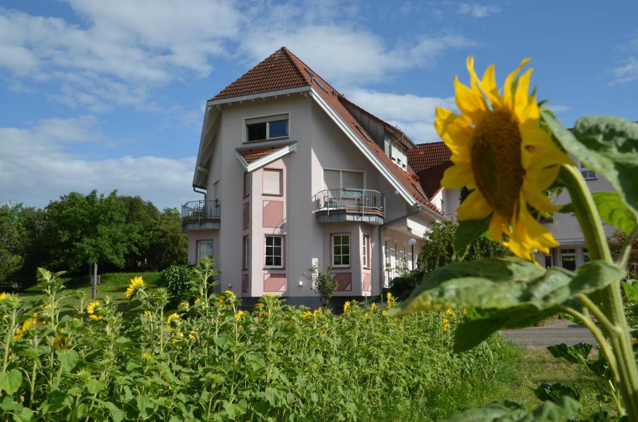 Castell Hotel & Restaurant Leinsweiler Bagian luar foto