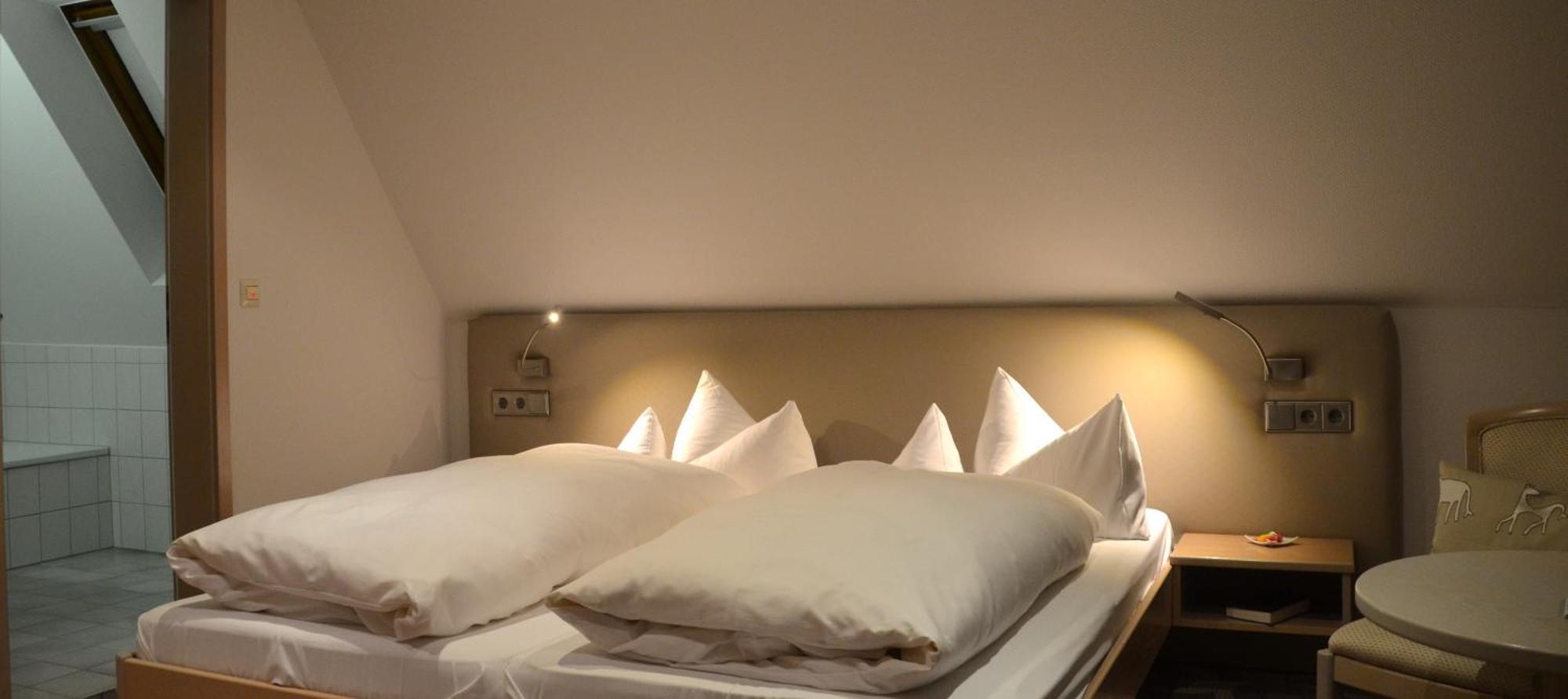 Castell Hotel & Restaurant Leinsweiler Bagian luar foto