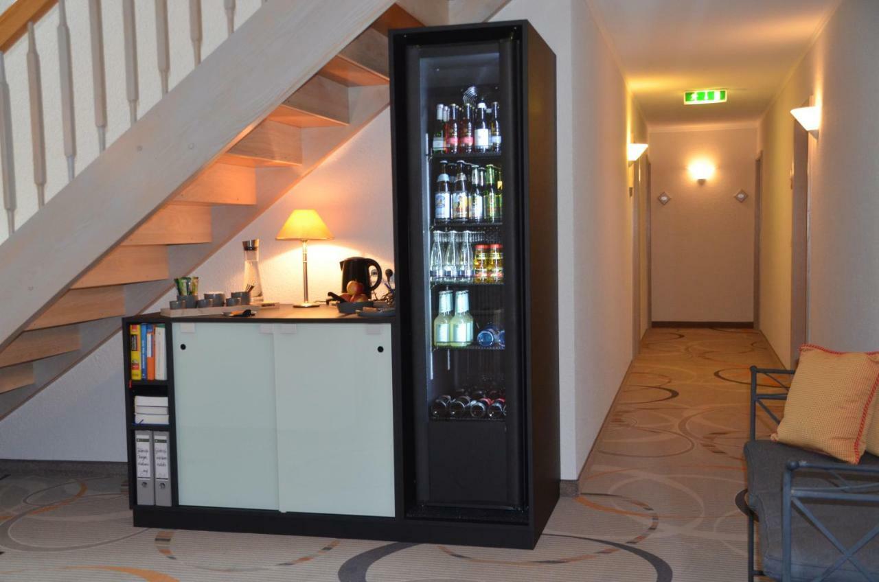 Castell Hotel & Restaurant Leinsweiler Bagian luar foto